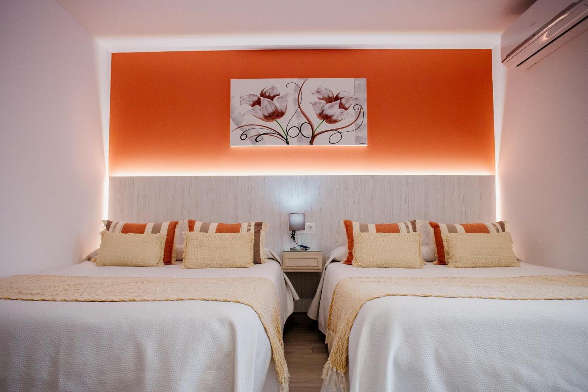 Turisticos Mastil 16 P2 Guest house Malaga