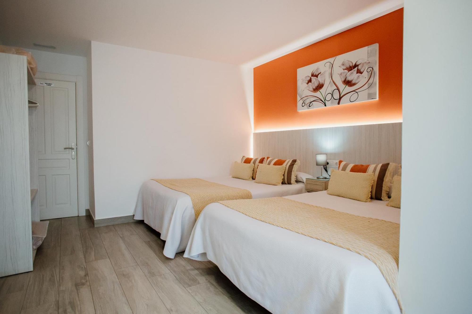 Turisticos Mastil 16 P2 Guest house Malaga