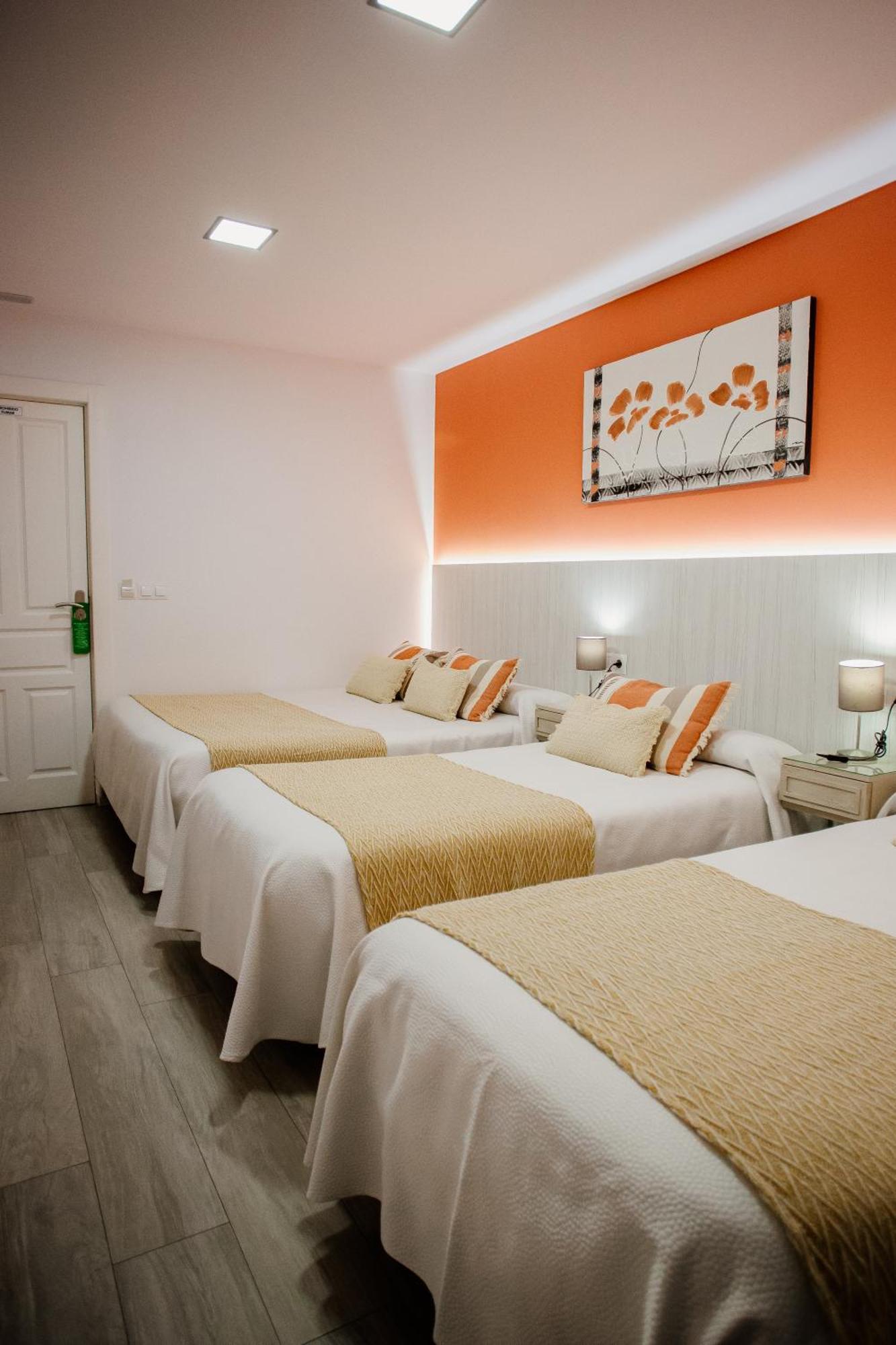 Turisticos Mastil 16 P2 Guest house Malaga